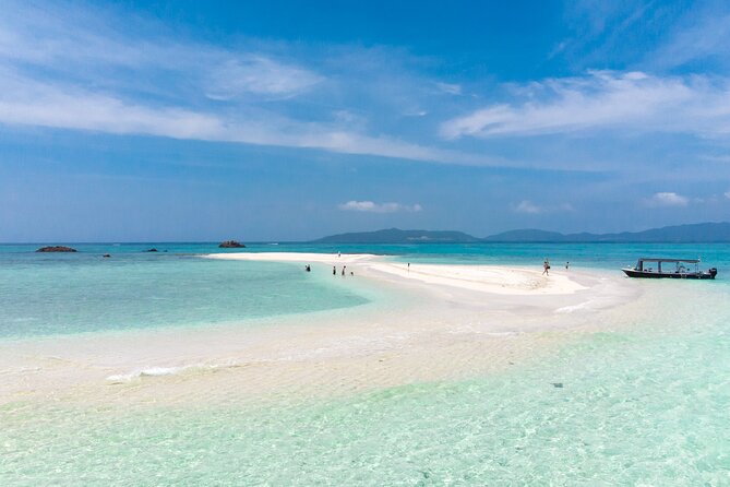 [Ishigaki]Phantom Island Snorkeling+ Taketomi Island Sightseeing Tour Overview