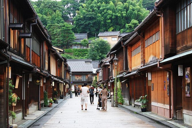 Kanazawa Like a Local: Customized Private Tour Tour Inclusions