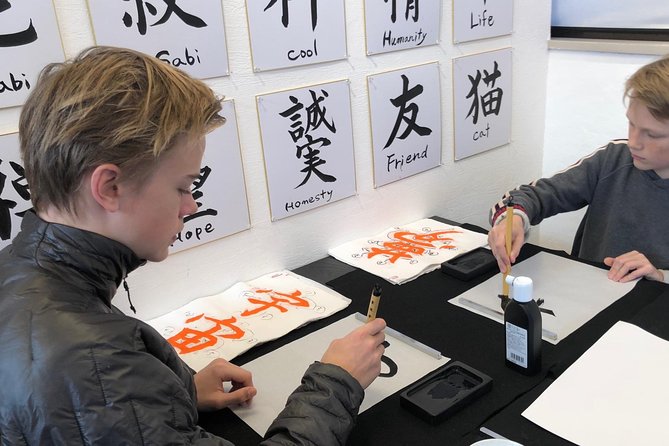 Lets Experience Calligraphy in YANAKA, Taito Ku, TOKYO !! Activity Details