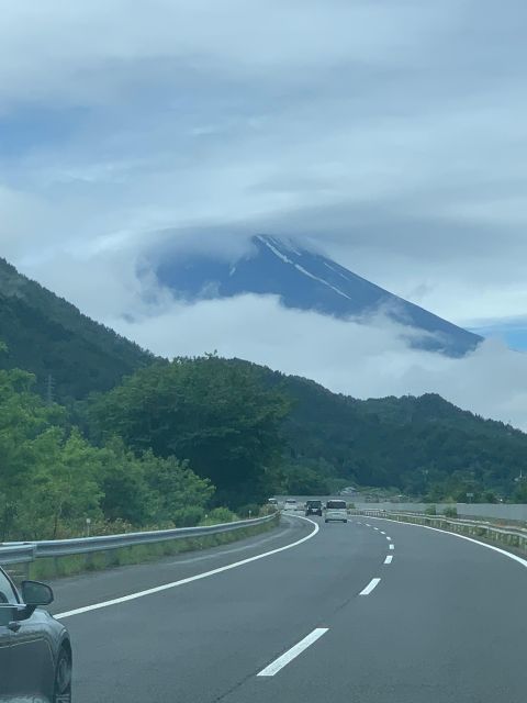 Private Guided Tour in Mount Fuji and Hakone Activity Details