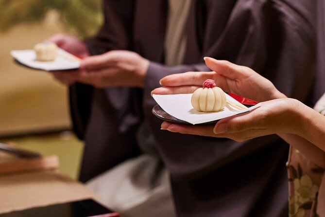 Sweets Making & Kimono Tea Ceremony at Tokyo Maikoya Activity Overview
