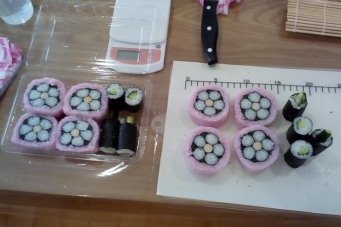 2 Hours Sushi Class - Pricing and Reviews