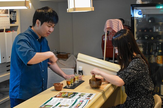 Matcha Experience With of Japanese Tea Tasting in Tokyo - Location and Menu