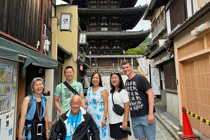 Half-Day Private Walking Tour in Kyoto - Guide Expertise