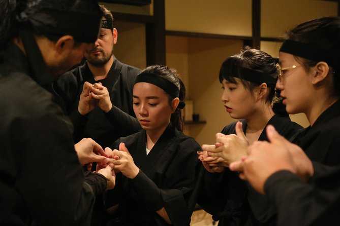 Ninja Hands-On 1-Hour Lesson in English at Kyoto - Entry Level - Directions and Transportation Options