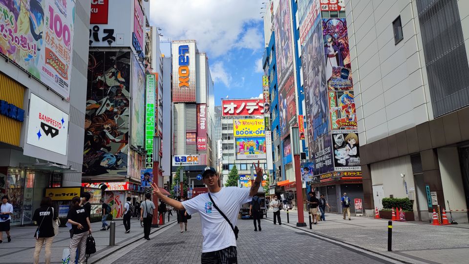 Akihabara Tour: Experience Maid Cafe, Anime and Games! - Exploring Akihabaras Unique Attractions
