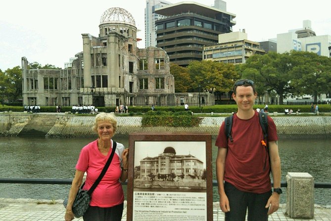 Hiroshima / Miyajima Full-Day Private Tour With Government Licensed Guide - Exploring the Beauty of Miyajima Island: Ferry Rides, Shrines, and More