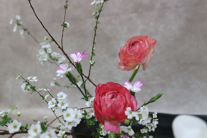 Ikebana Experience in Shinjuku - Booking and Cancellation Policy