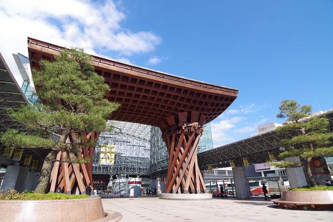 Kanazawa Full-Day Private Tour With Government Licensed Guide - Confirmation and Preparation