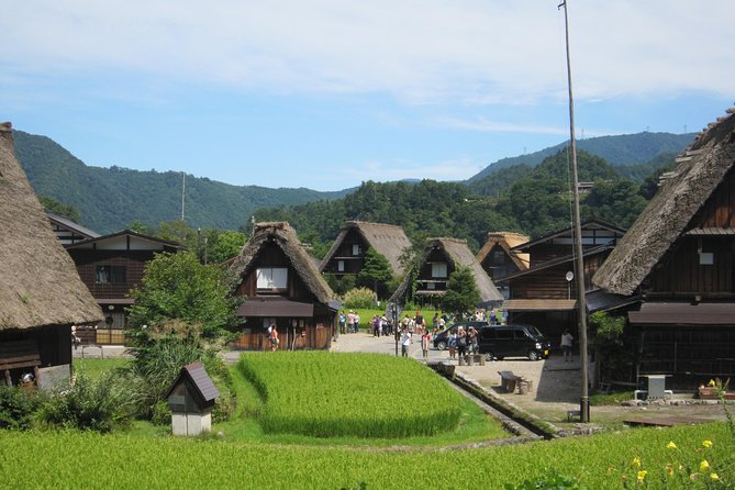 [One-Day Bus Tour Departing From Kanazawa Station] Shirakawa-Go and Gokayama - Two World Heritage Villages Enjoyable Bus Tour - Booking Information