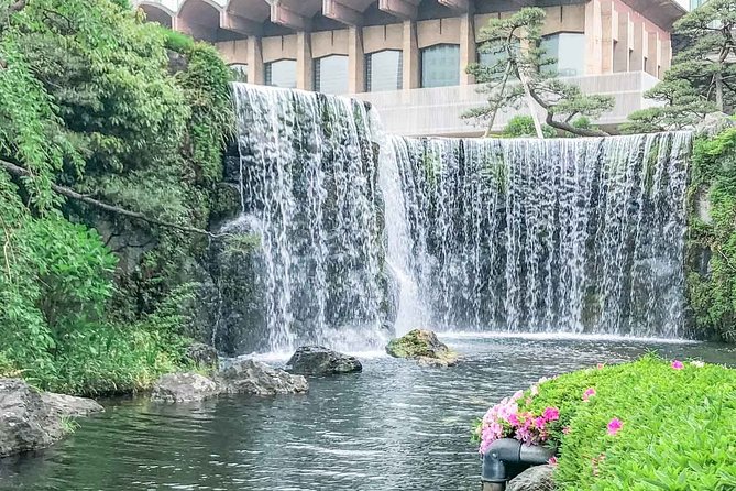 Private Tour Explore the Four Seasons in Hidden Spots in Akasaka - Tour Inclusions