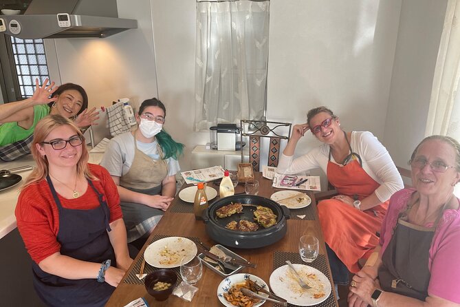 Small-Group Osaka-Style Okonomiyaki Cooking Class - Traveler Reviews