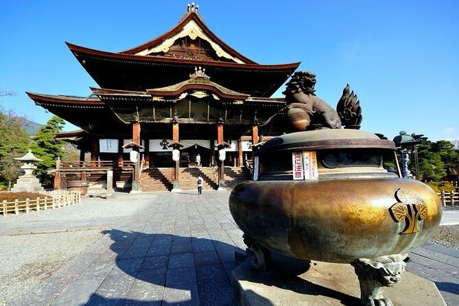 Snow Monkey Park & Zenkoji Temple Nagano Pvt. Full Day Tour. - Customer Reviews