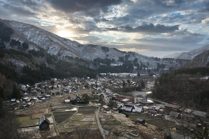 Gokayama and Shirakawago Photoshoot by Professional Photographer - Customer Reviews