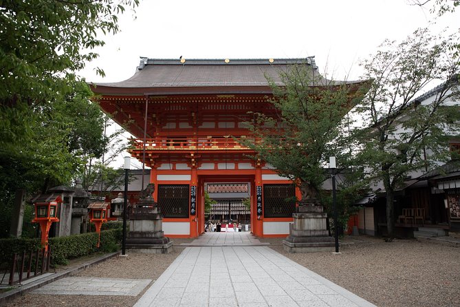 Highlights & Hidden Gems With Locals: Best of Kyoto Private Tour - Off-the-Beaten-Path Gems