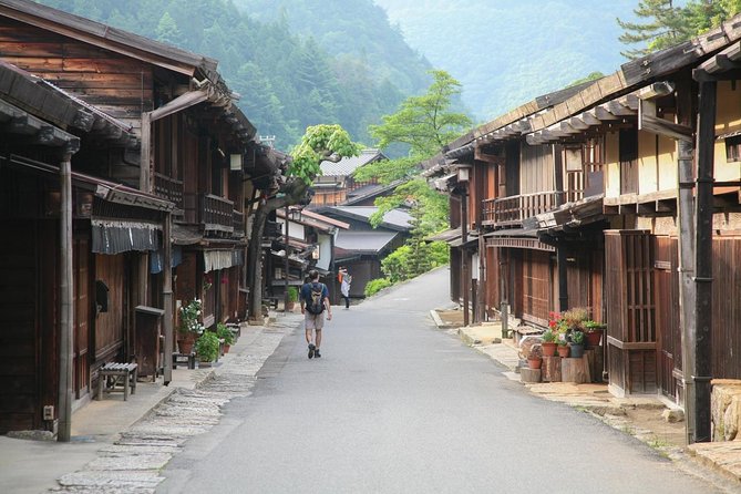 Magome & Tsumago Nakasendo Trail Day Hike With Government-Licensed Guide - Highlights