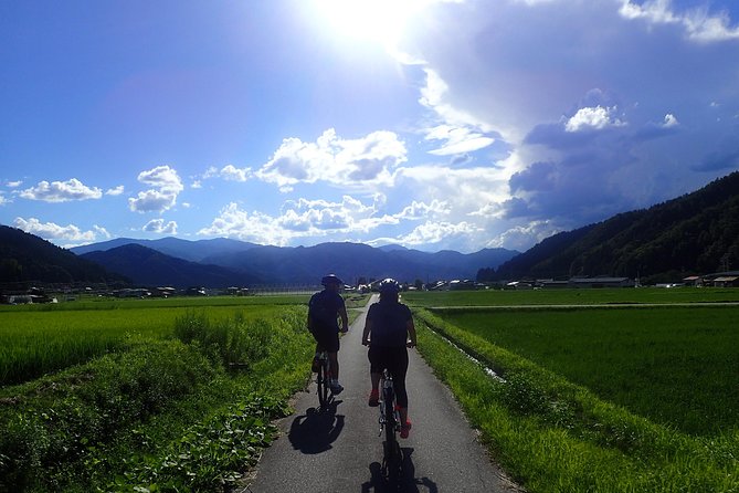 Private-group Morning Cycling Tour in Hida-Furukawa - Accommodation and Accessibility