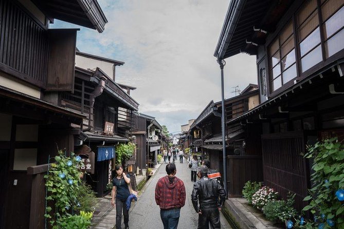 Takayama Half-Day Private Tour With Government Licensed Guide - Common questions
