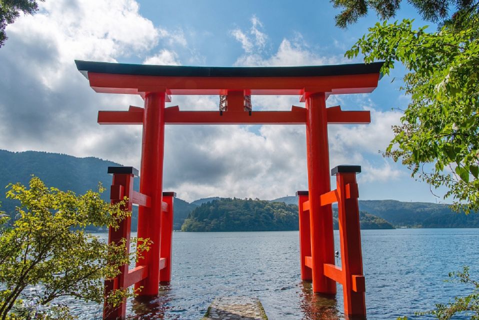 Tokyo: Mt Fuji Area, Lake Ashi, Owakudani, Onsen 1-Day Tour - Customer Reviews