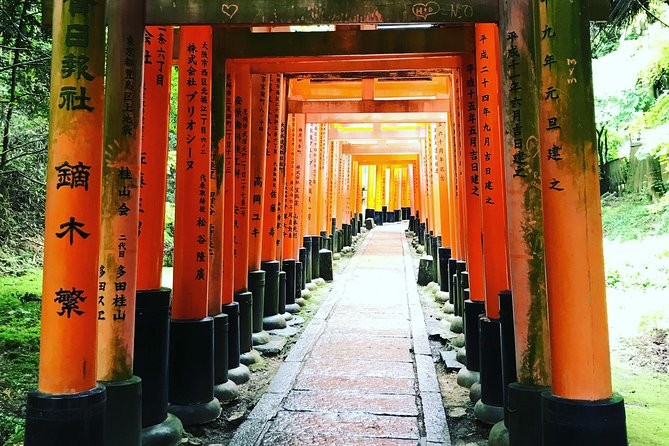 Inside of Fushimi Inari - Exploring and Lunch With Locals - Common questions