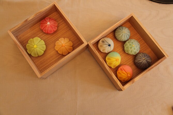 Make Traditional Sweets Nerikiri & Table Style of Tea Ceremony - Tea Ceremony Table Setup