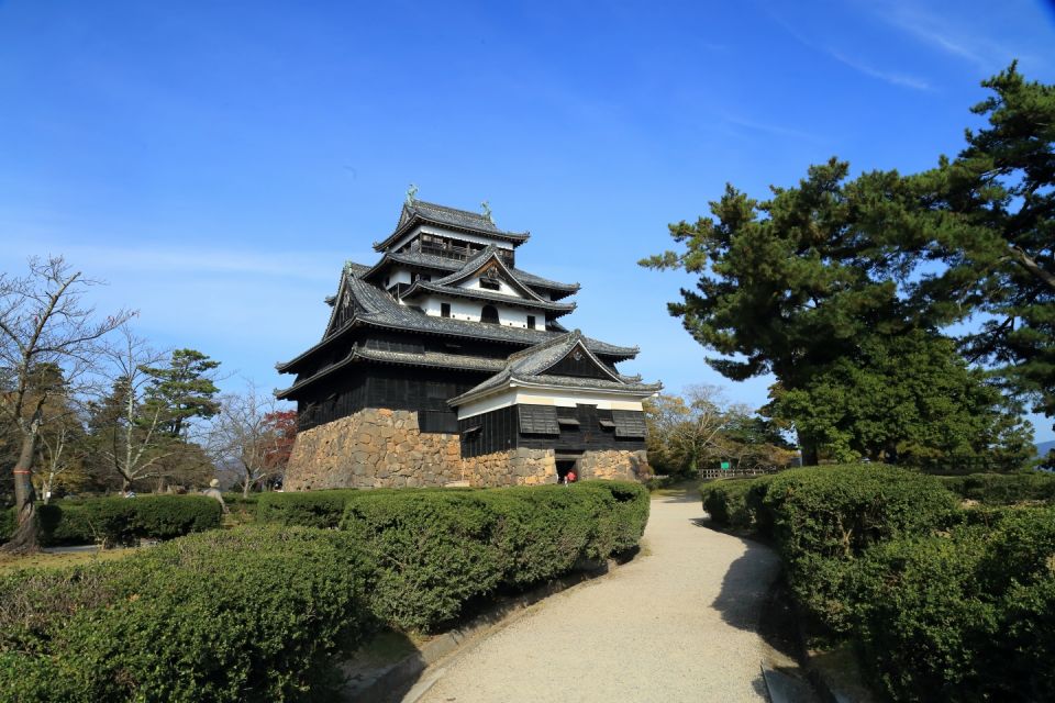 Matsue: Private Customized Tour With Izumo Taisha Shrine - Good To Know