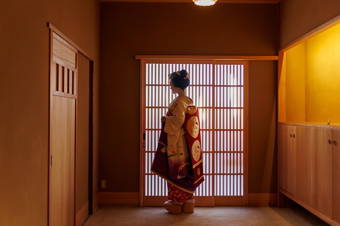 Meet a Geisha in Kyoto: Enjoy Exclusive Geisha Show in Gion - Dress Code
