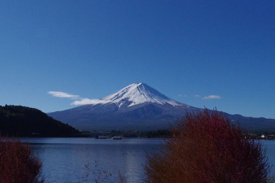 Tokyo: Day Trip to Lake Kawaguchi and Craft Experience - Tips for a Memorable Day Trip