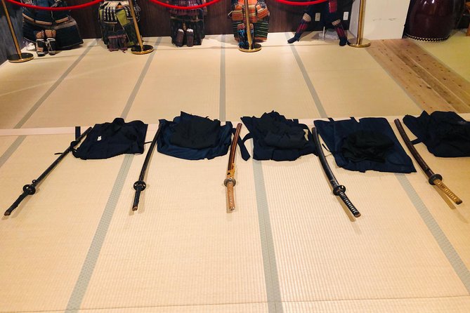 Samurai Sword Experience + History Tour SAMURAI MUSEUM TOKYO - Key Points